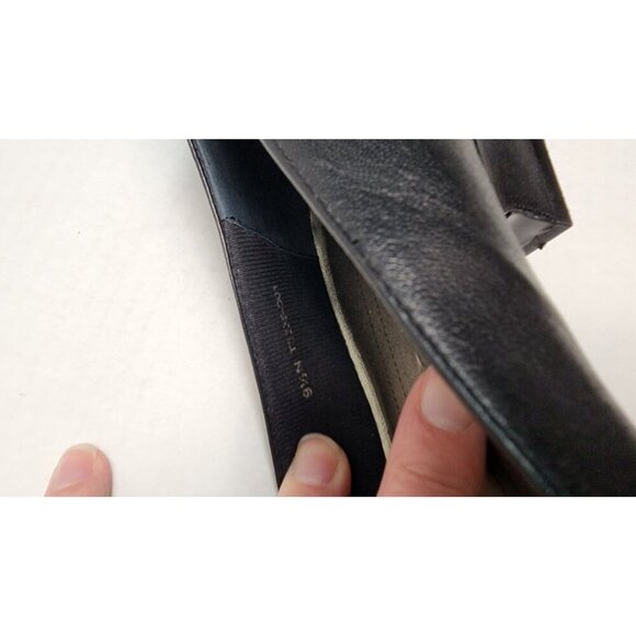 Trotters - Doris Black Leather Low Heel Pumps Size 9.5 N - Picture 15 of 16